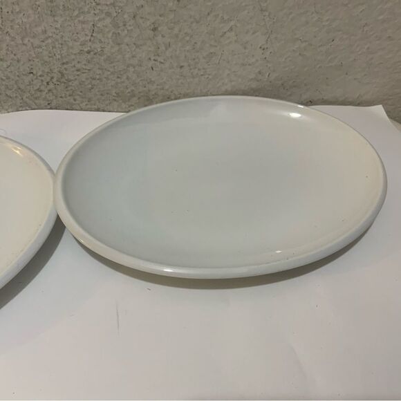 Crate and Barrel Oval Platter 10x7.5 “ Serving Platters – Set of 2 - Picture 3 of 14